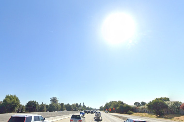 Sunny Skies and Summer Heat Persist in Sacramento with Midweek Chance of Showers