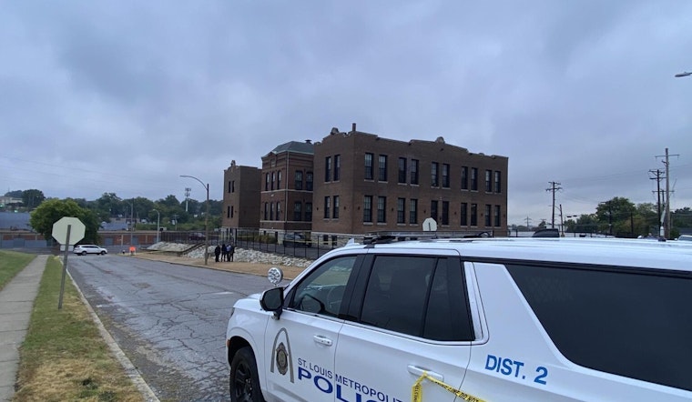 Suspect Arrested After Firing at Police during St. Louis Standoff, Two Officers Injured While Responding
