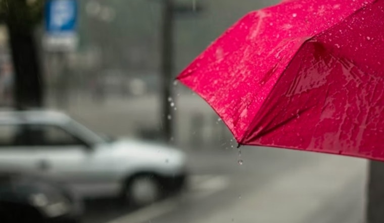 Tampa Braces for Heat and Storms as NWS Forecasts Sticky Highs and Evening Showers