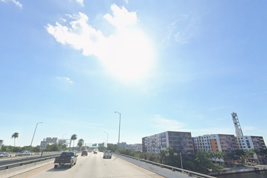 Tampa Braces for Mixed Bag of Sunny Skies and Sporadic Showers This Week