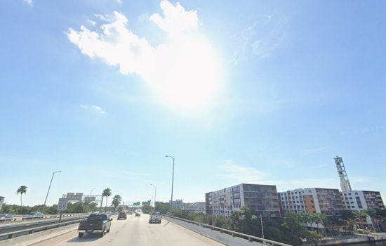 Tampa Braces for Mixed Bag of Sunny Skies and Sporadic Showers This Week