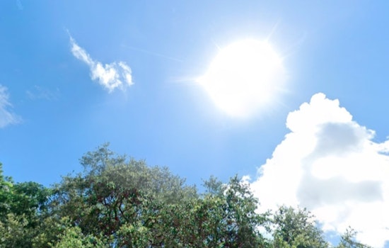 Tampa Faces Sizzling Week Ahead with Highs Topping 90 Degrees, NWS Advises Sunglasses and Hydration