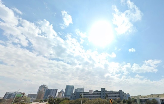 Tampa Forecast Shows Sunny Mornings with Scattered Thunderstorms in the Afternoons Ahead