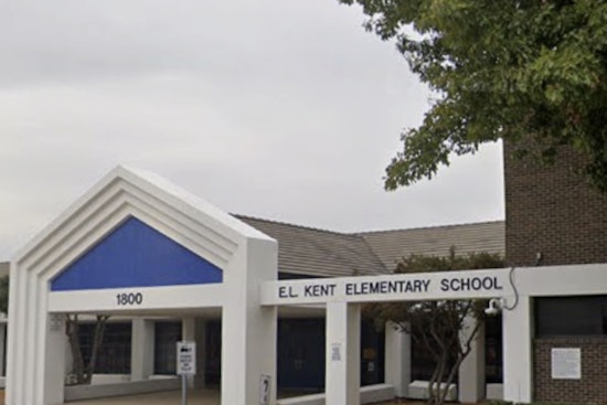 Texas Governor Abbott Launches Lone Star Ribbon Schools Program, Recognizes 28 Schools for Excellence