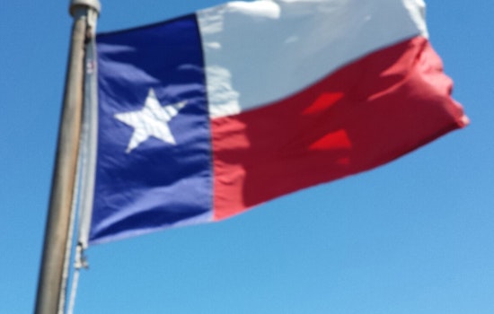 Texas Governor Abbott Orders Flags at Half-Staff in Honor of Charlie Kirk Following Assassination
