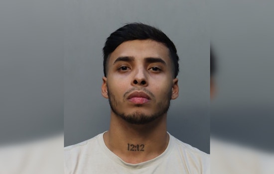 Texas Man Arrested in Miami for Alleged Attack with Bat and Forced $300 Zelle Transfer Outside Panda Express