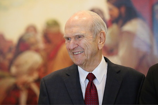 The Tabernacle Choir at Temple Square Honors President Russell M. Nelson in Moving Sunday Performance