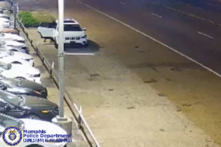 Thief Strips Tires from Nissan on Covington Pike, Memphis Police Seek Leads