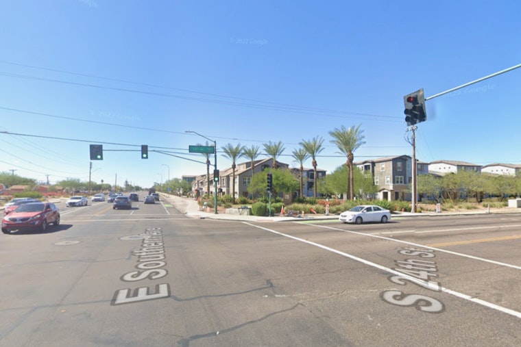 Three Dead, Two Injured in Late-Night Home Invasion Shootout in South Phoenix