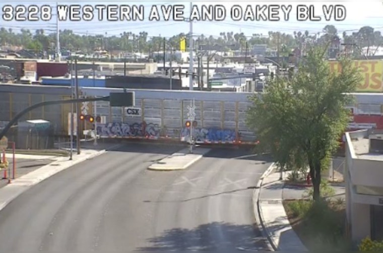 Train Blockage Snarls Traffic South of Downtown Las Vegas, Major Roads Closed