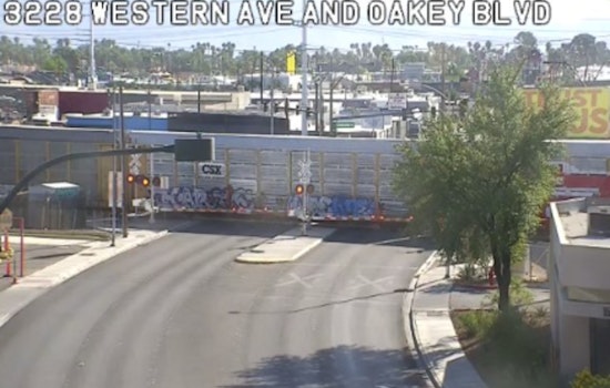Train Blockage Snarls Traffic South of Downtown Las Vegas, Major Roads Closed