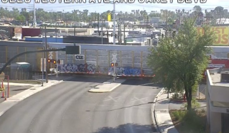 Train Blockage Snarls Traffic South of Downtown Las Vegas, Major Roads Closed