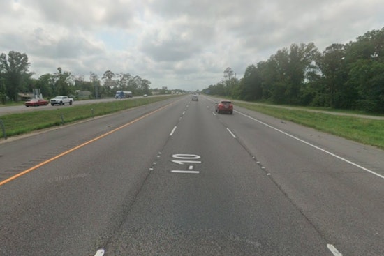 Two Perish in Fiery Interstate-10 Collision in Calcasieu Parish, LA