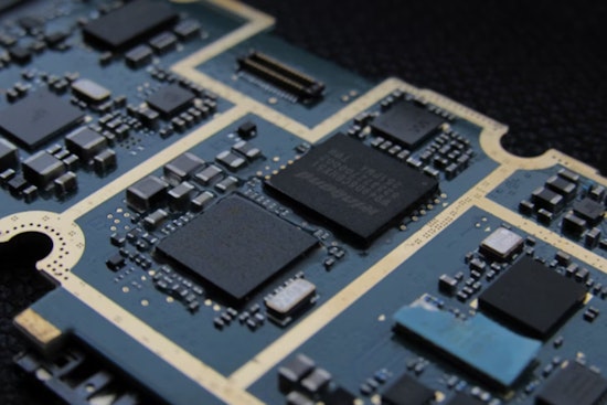 Uncle Sam Buys In, Trump Administration Snags 10% of Intel Amidst Free Market Furor in Arizona