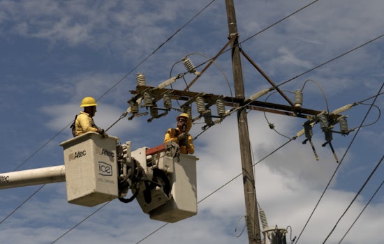 Unexpected Power Outage Plunges 6,500 Entergy Customers in West Bank into Darkness