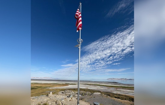 Unpermitted Flagpole at Utah's Historic Black Rock Sparks Controversy and Legal Debate