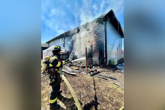 Vancouver Triplex Fire Displaces Seven, One Firefighter Hospitalized Following Explosions