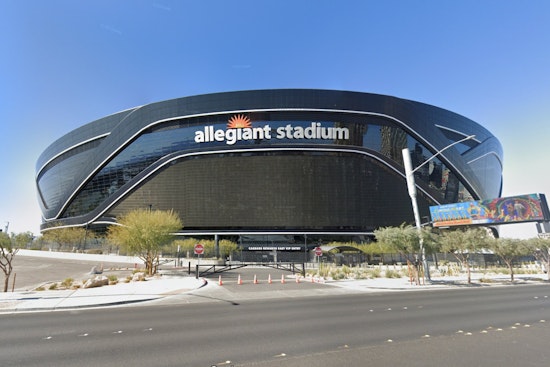 Vegas Heats Up as Canelo vs. Crawford 'Grand Arrival' Ignites Fight Week Frenzy
