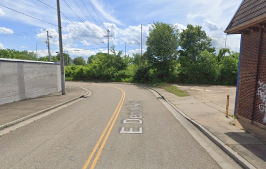 Wanted Felon Arrested in Knoxville for Weapon Possession and Multiple Charges After Viaduct Confrontation