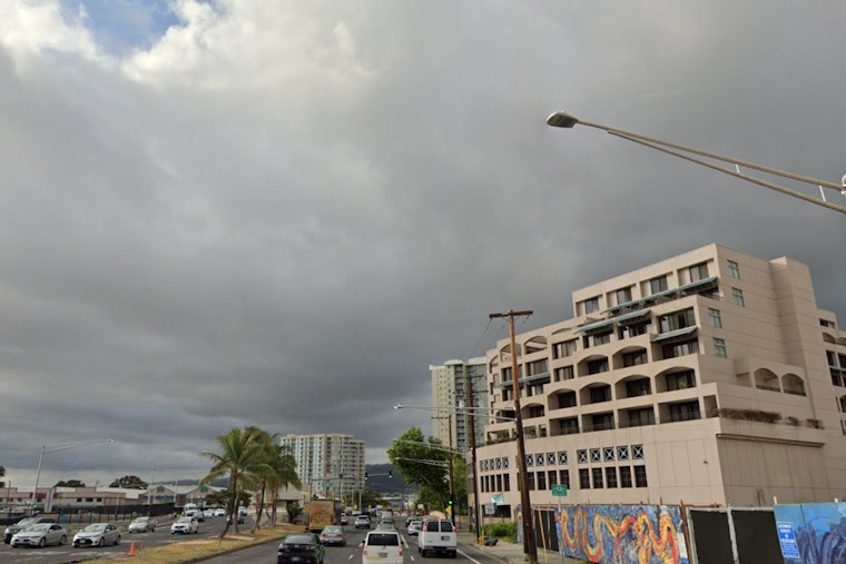 Warm, Muggy Weather and Increased Showers Expected in Honolulu as Hurricane Kiko Approaches