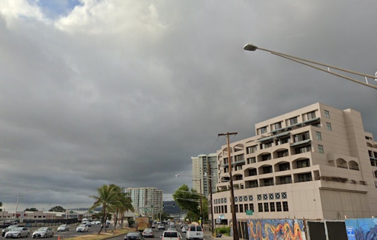 Warm, Muggy Weather and Increased Showers Expected in Honolulu as Hurricane Kiko Approaches