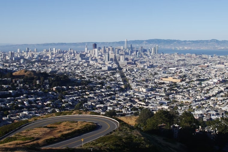 Warm Weekend Welcomes Bay Area Residents with Possible Showers Ahead, NWS San Francisco Advises Caution for Mariners and Flyers