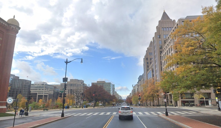 Washington D.C. Welcomes Fall Weather, Gradual Drop in Temperatures and Chances of Showers in the Forecast