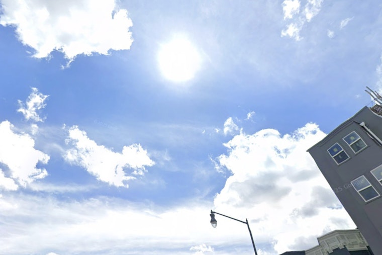 Washington D.C. Forecast, Sunny Days Ahead with Potential Midweek Showers