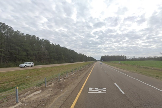 Weekend Traffic Alert, Lane Closure on I-55 Southbound Near St. Charles Parish for Sign and Tree Maintenance