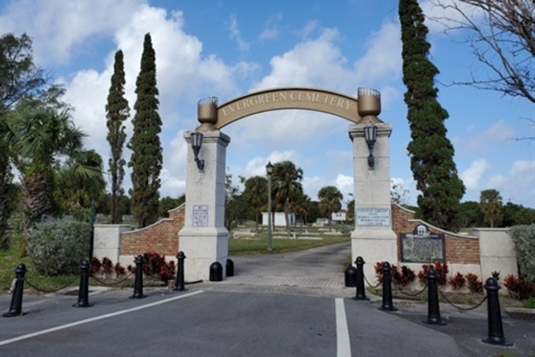 West Palm Beach Launches Preservation Project for Historic Evergreen Cemetery