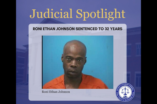 Williamson County Man Sentenced to 32 Years Without Parole for 2023 Stabbing of Wife and Friend