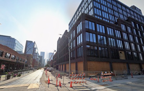 919 W. Fulton Nears Completion in Fulton Market