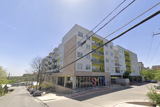 Açaí Invasion as Playa Bowls Crashes Vie Lofts Near Texas State