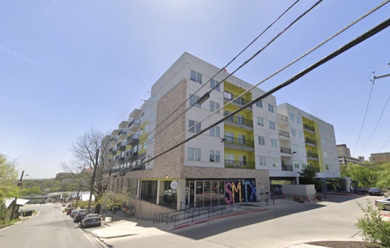 Açaí Invasion as Playa Bowls Crashes Vie Lofts Near Texas State