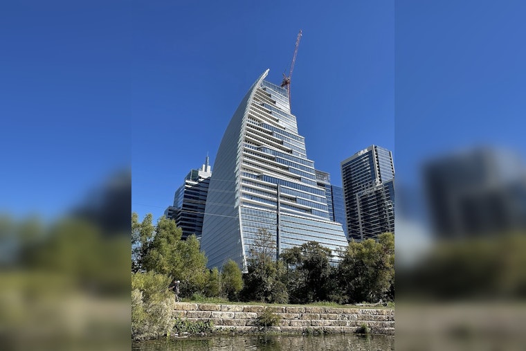 After Years In The Dark, Google’s Sail Tower Finally Lights Up Austin