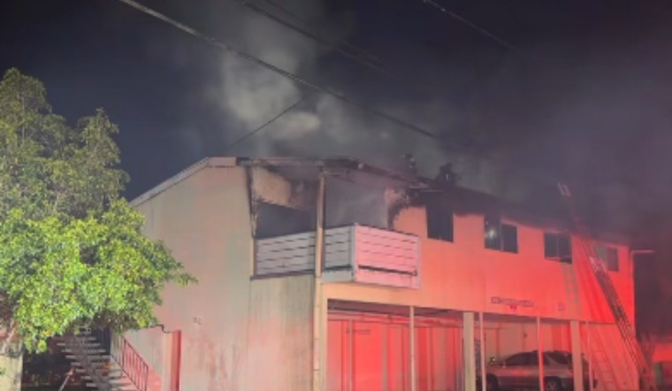 Alameda Firefighters Hit Early Morning Corpus Christi Road Apartment Blaze