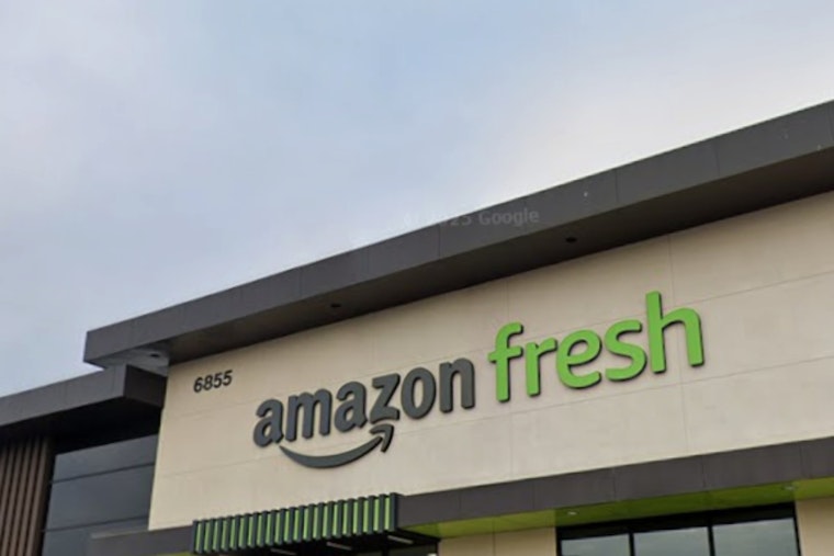 Amazon Halts Expansion of Amazon Fresh and Go Stores, Plans to Boost Whole Foods Presence Instead