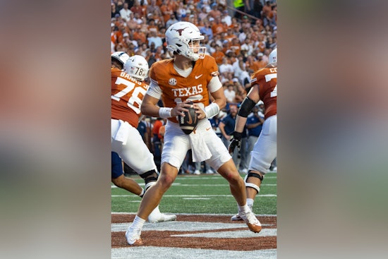 Arch Manning's Record-Breaking Feat Powers Texas to Citrus Bowl Victory Over Michigan Wolverines