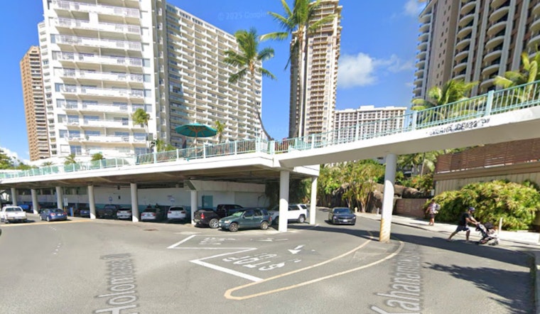 Armed Robbery at Waikīkī Food Stand, Honolulu Police Seek Information on Masked Suspect