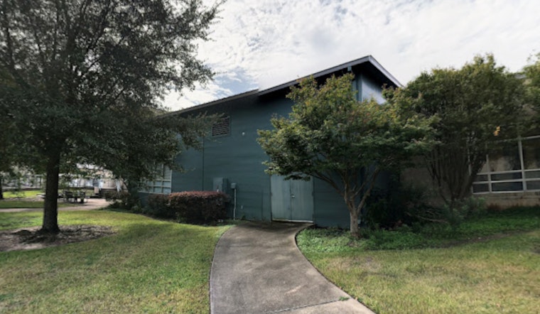 Armed Robbery Near University of Houston Accessibility Center