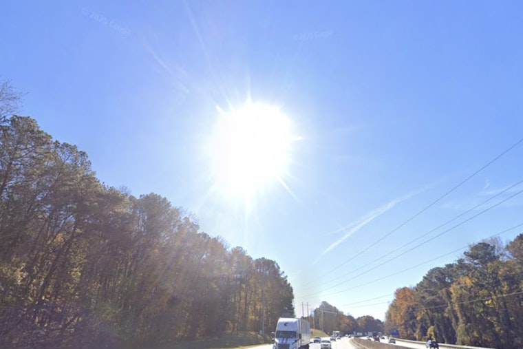 Atlanta Faces Chilly Evening with Temperatures Dropping to 42 Degrees and Strong Winds