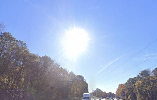 Atlanta Faces Chilly Evening with Temperatures Dropping to 42 Degrees and Strong Winds