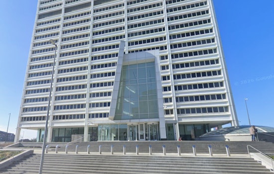Atlanta Man Sentenced to 4 Years for Illegal Firearm Possession and Impersonating a Police Officer