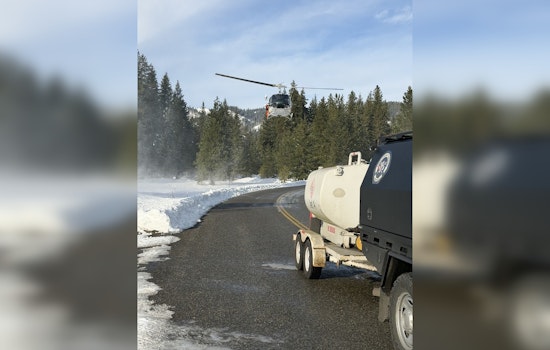 Avalanche in Central Washington's Backcountry Claims Two Skiers, Rescue Efforts Mobilize Near Longs Pass