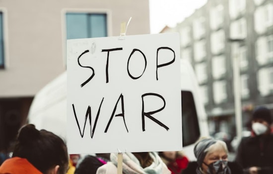 Bay Area Boils Over: San Francisco Erupts in Protest Against Trump's Venezuela Military Move, Legal Quagmire Ensues