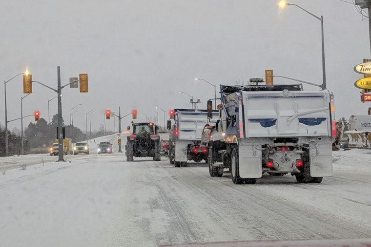 Belleville Municipal Crews Clear Snow Overnight as City Advises Residents on Safety Measures