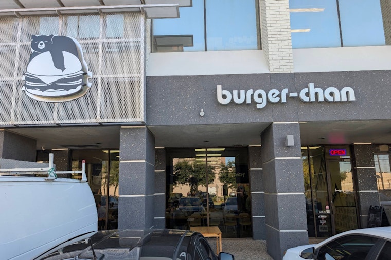 Beloved Houston Burger-Chan Duo Plots Three-Year Taipei Escape After Cancer Battle