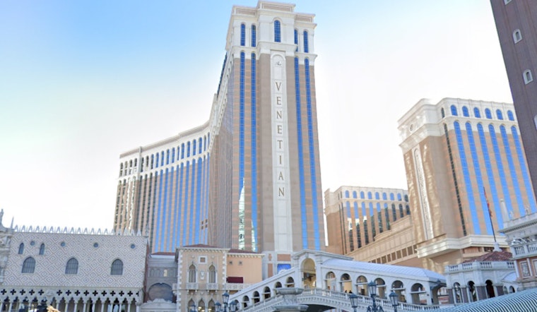Boa Steakhouse Sneaks Back Into The Venetian With Stripside Steak Spectacle