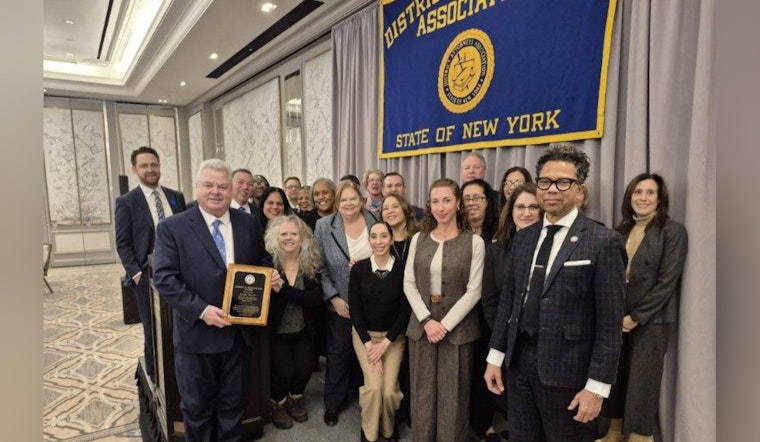 Bronx Chief Prosecutor Joseph Muroff Honored with Prestigious Morgenthau Award for Legal Excellence and Commitment to Justice