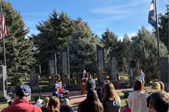 Castle Rock Deputy Joins Community in Honoring Fallen Heroes on Wreaths Across America Day